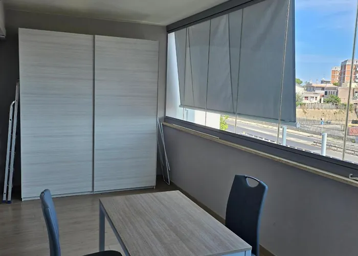 Two Bedrooms With Terrace Rzym